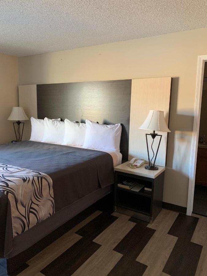 Regency 7 Fayetteville
