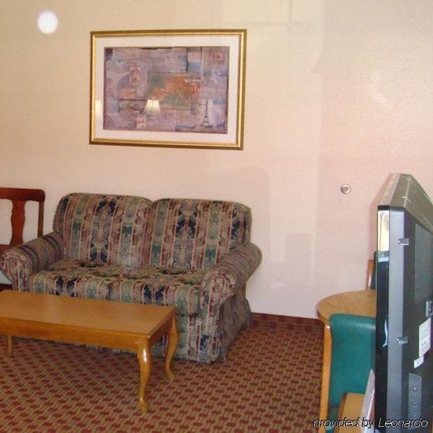 Regency 7 Motel 2*