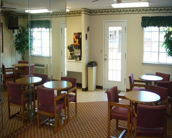 Regency 7 Motel Fayetteville