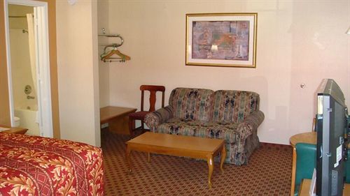 Regency 7 2*